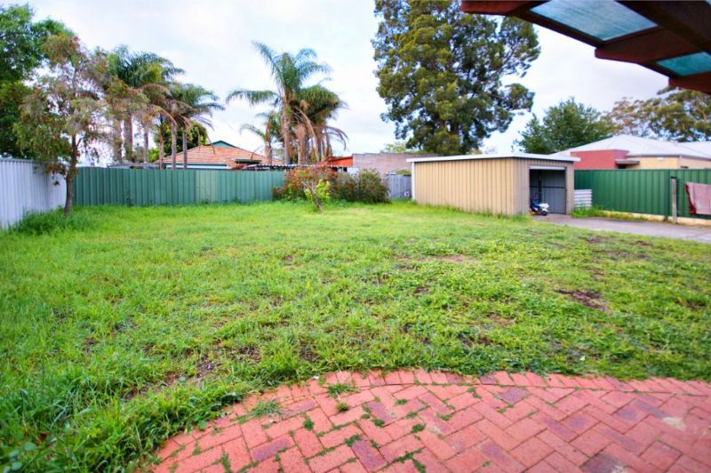 73 Fernhurst Crecent, BALGA, WA 6061