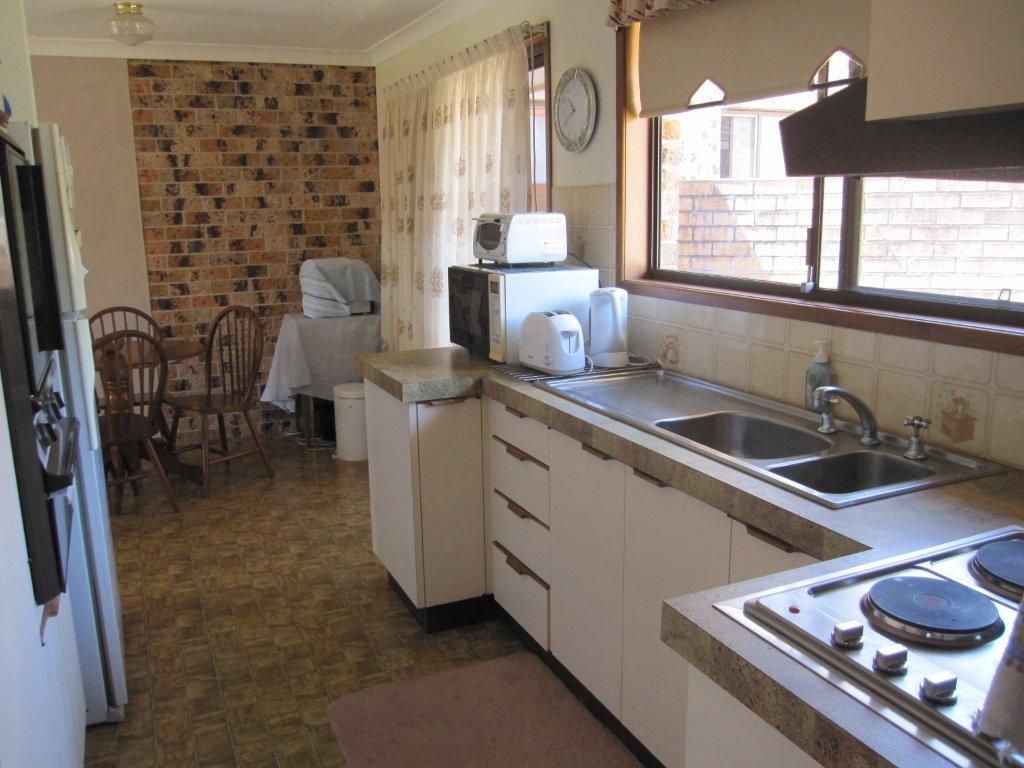 1/2 Kerrabee Court, GOONELLABAH, NSW 2480