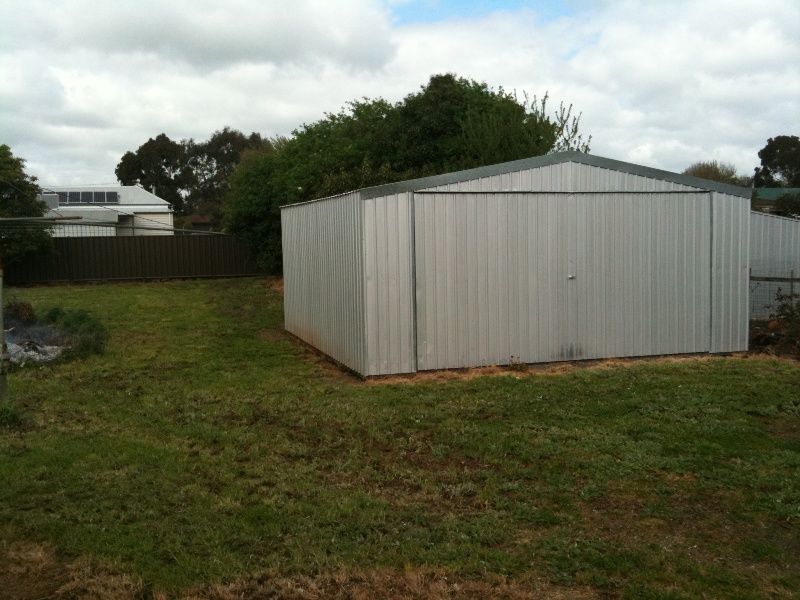81 Bells Street, PENSHURST, VIC 3289