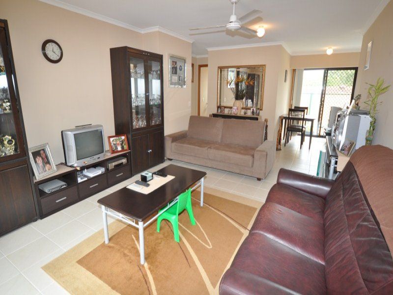 11-15 Lindfield Road, HELENSVALE QLD 4212
