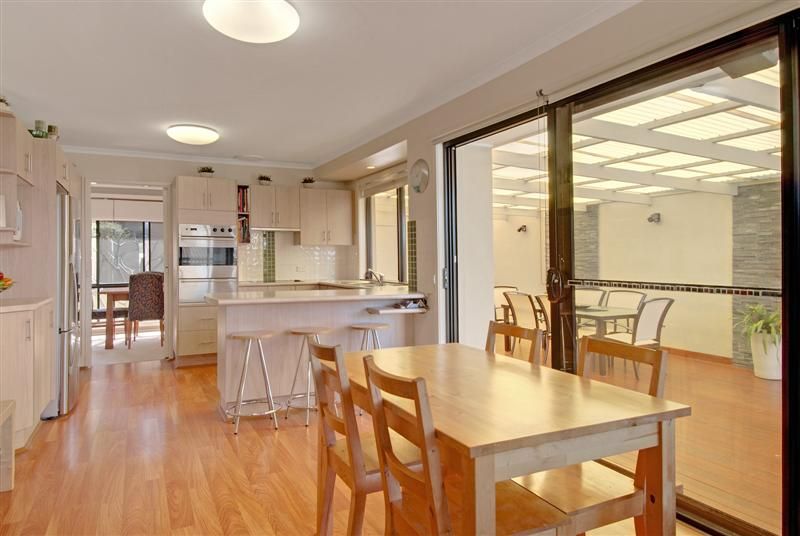76 Kiarama Avenue, KIAMA DOWNS, NSW 2533