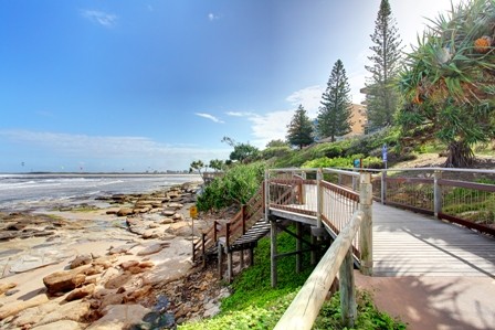 Unit 4/7 7 Dingle Avenue, Kings Beach, QLD 4551