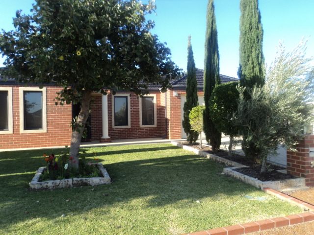 57 Wavecrest Circle, DRUMMOND COVE, WA 6532