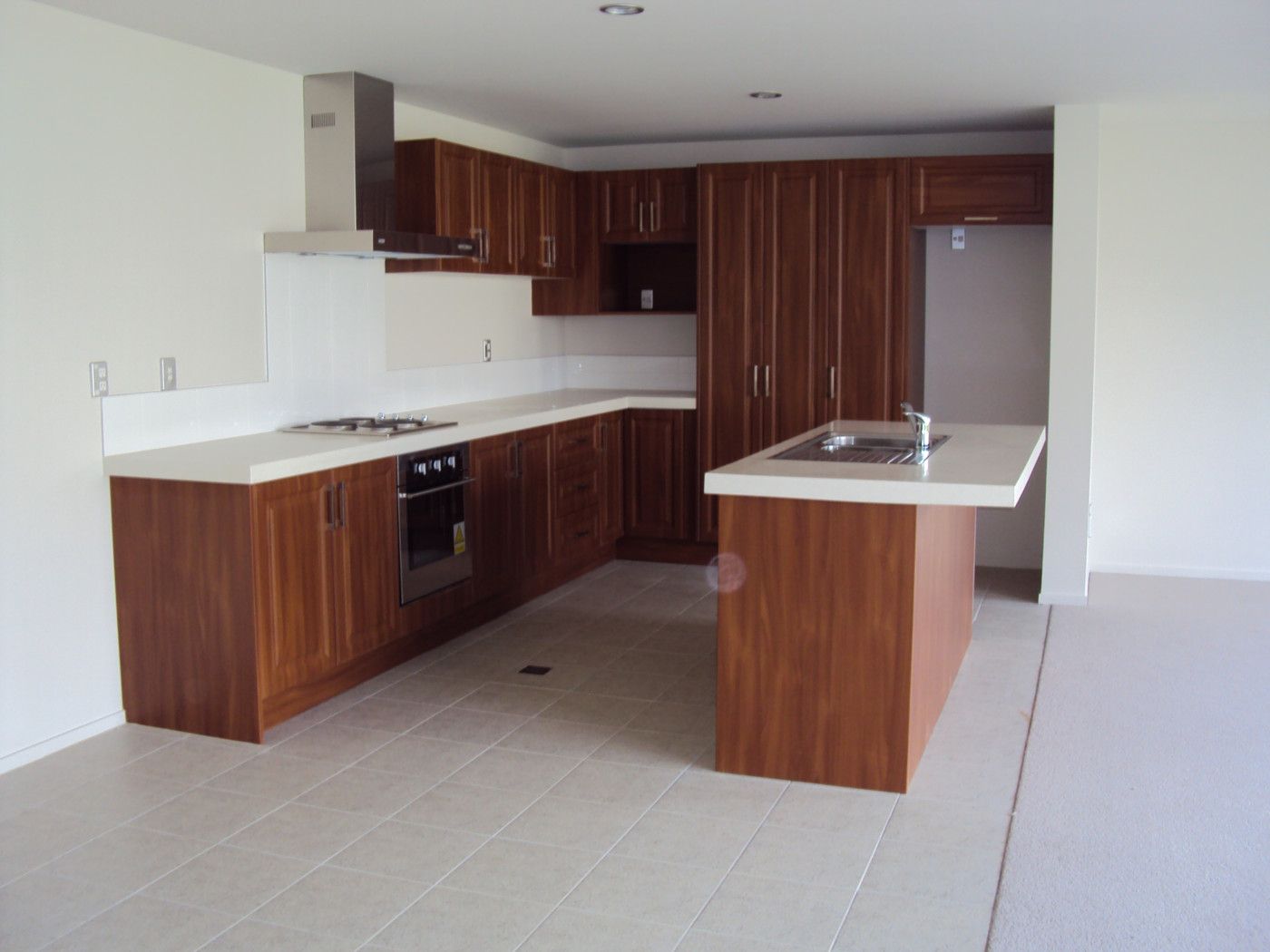 14/12 Schnapper Rock Road, ALBANY, North Shore City