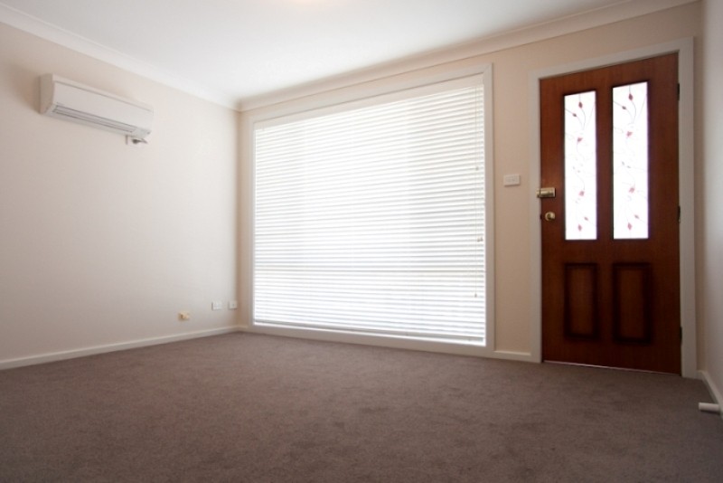 2/11 Madeleine Avenue, CHARLESTOWN, NSW 2290