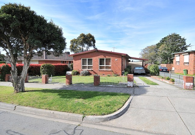 12 Erskine Avenue, RESERVOIR, VIC 3073
