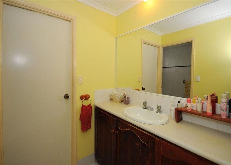 28 DONALDSON, BOORAL, QLD 4655