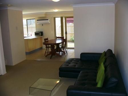 7 Johnston Street, CARINA QLD 4152