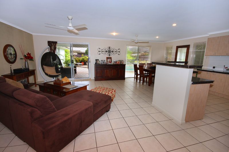 69 Sailfish Drive, MOUNTAIN CREEK, QLD 4557