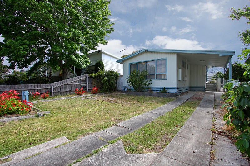 74 Third Avenue, ROSEBUD, VIC 3939