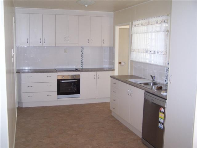 6 Sunvalley Road, GLADSTONE, QLD 4680