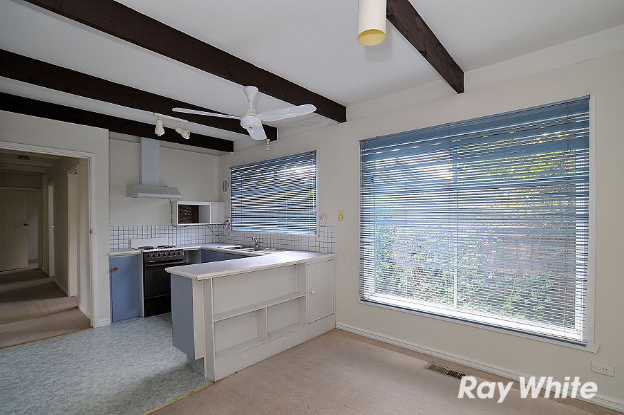 4 Orson Street, SCORESBY, VIC 3179