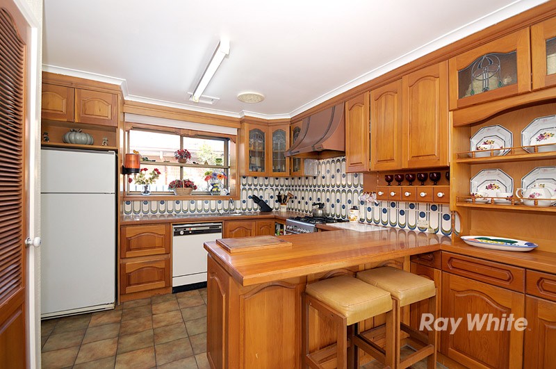 85 Bloomfield Road, NOBLE PARK, VIC 3174