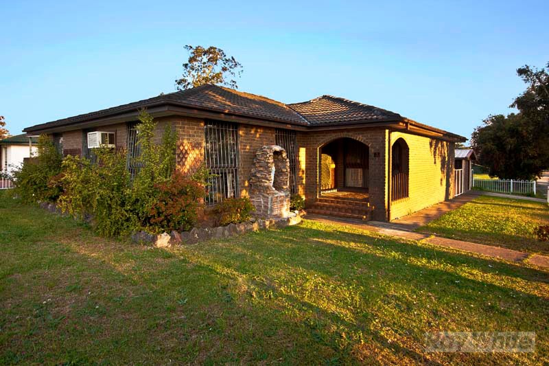 1 Bossley Road, BOSSLEY PARK, NSW 2176