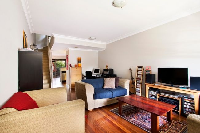 6 Smiths Lane, ERSKINEVILLE, NSW 2043