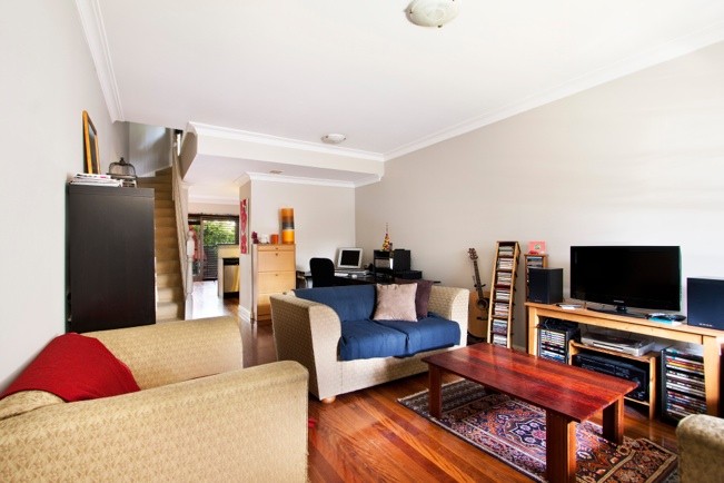 6 Smiths Lane, ERSKINEVILLE, NSW 2043