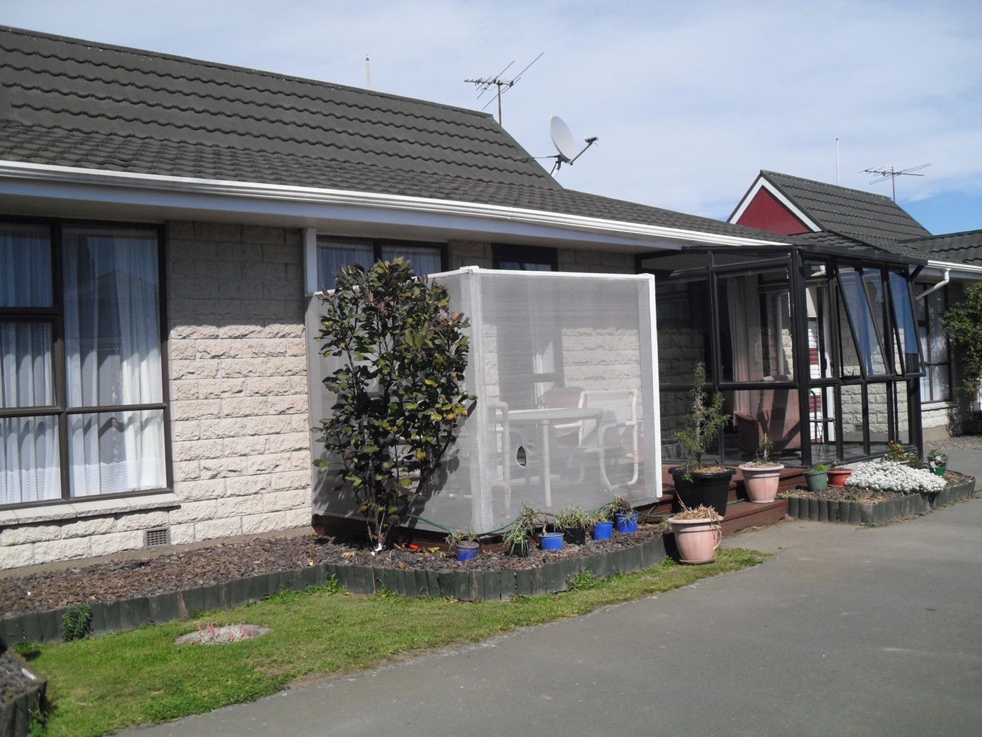 6a Neill Street, HORNBY, Christchurch City
