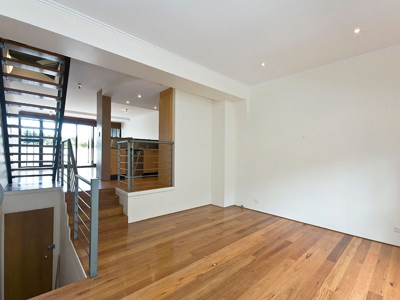 26 Prospect Street, ERSKINEVILLE, NSW 2043