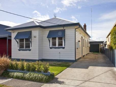 11 Henderson Street, NEW LAMBTON, NSW 2305