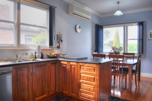 11 Brierly Street, WARRNAMBOOL, VIC 3280
