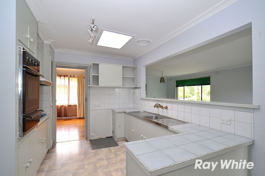 72  Arnold Drive, SCORESBY, VIC 3179