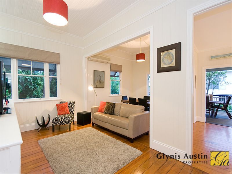 11 Byram Street, NEW FARM, QLD 4005