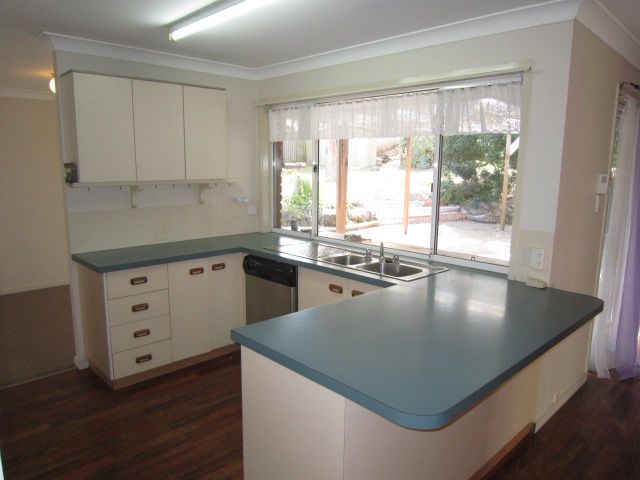 33 Merriwa Street, SUNNYBANK HILLS, QLD 4109