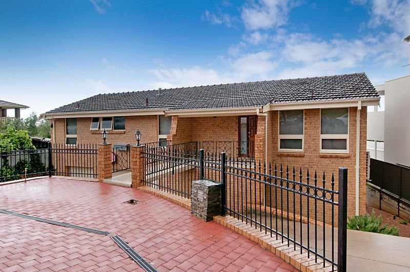 12 Ellerslie Drive, ROSTREVOR, SA 5073