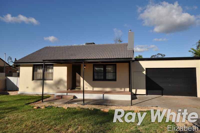 18 Peacock Road, ELIZABETH DOWNS SA 5113