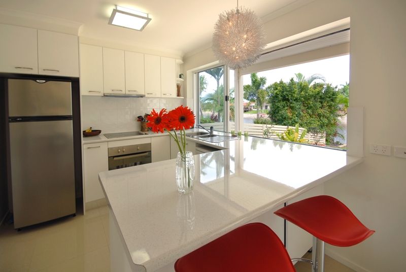 2B Admirals Court, MOOLOOLABA, QLD 4557