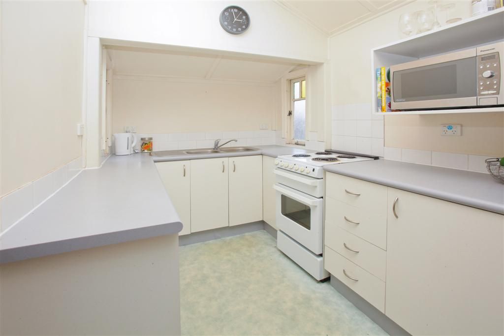 18 Broadway Street, CARINA, QLD 4152