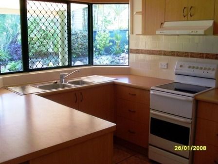 41 Canecutter Road, EDMONTON, QLD 4869