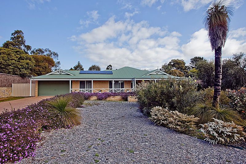 23 Cagney Way, LESMURDIE, WA 6076