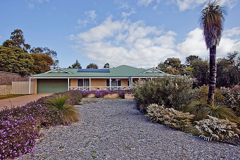 23 Cagney Way, LESMURDIE, WA 6076
