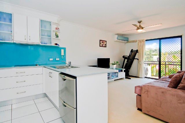 23/10 Bath Street, LABRADOR, QLD 4215