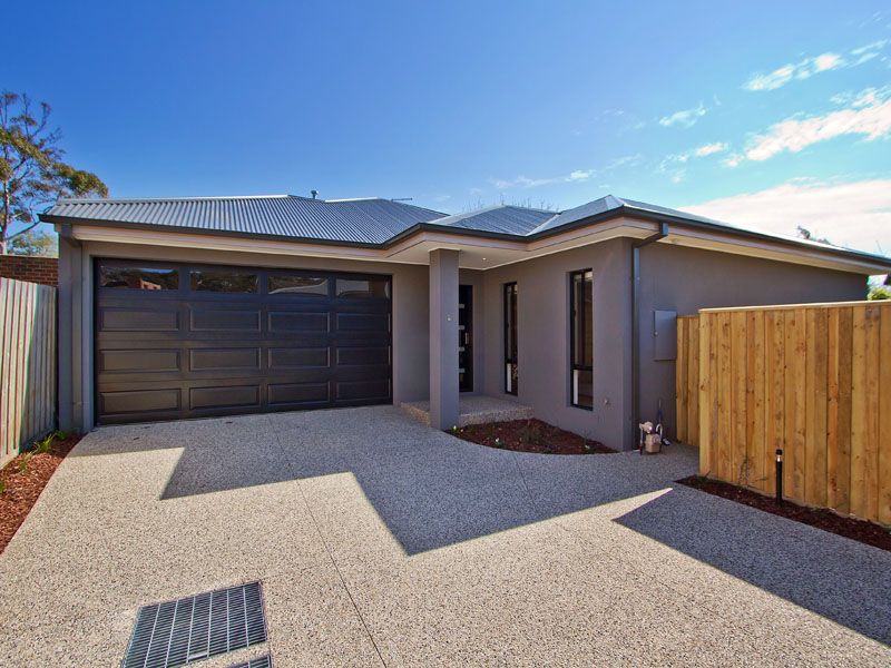 42 Kirkwood Avenue, SEAFORD VIC 3198