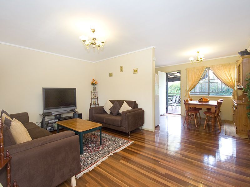 37 Agnes Street, SUNNYBANK, QLD 4109