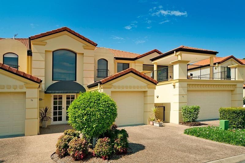 38 Caseys Road, HOPE ISLAND QLD 4212