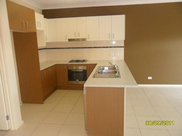 39 Stowe Avenue, CAMPBELLTOWN, NSW 2560