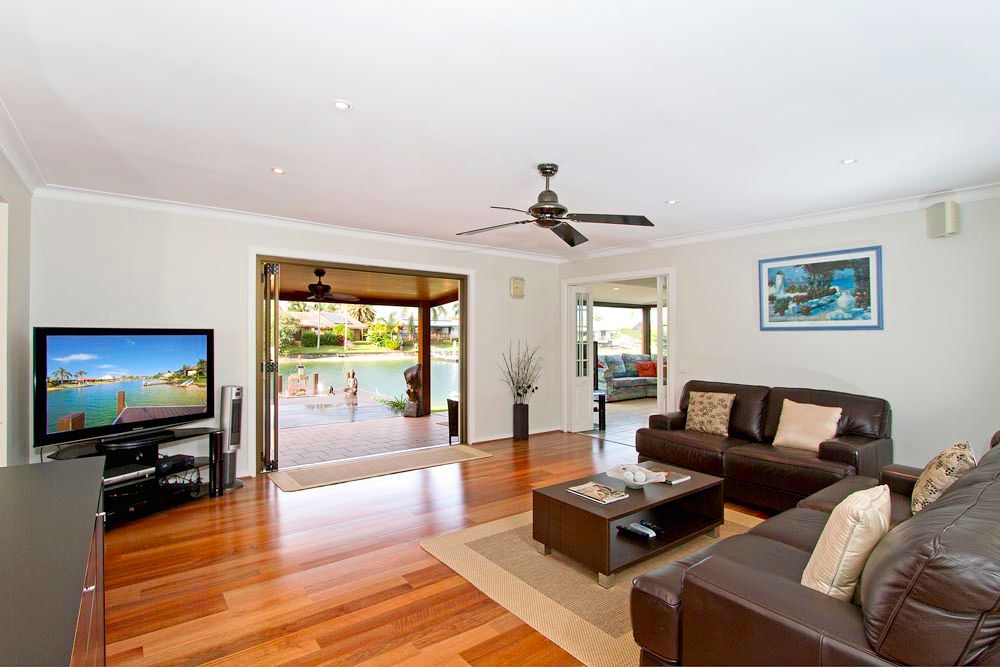 4 Kingfish Court, PALM BEACH, QLD 4221
