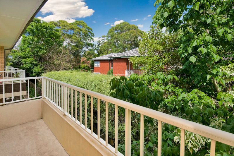 121 Burns Bay Road, LANE COVE NSW 2066