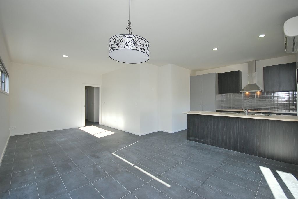 6b Linaker Lane, GOLDEN POINT, VIC 3350