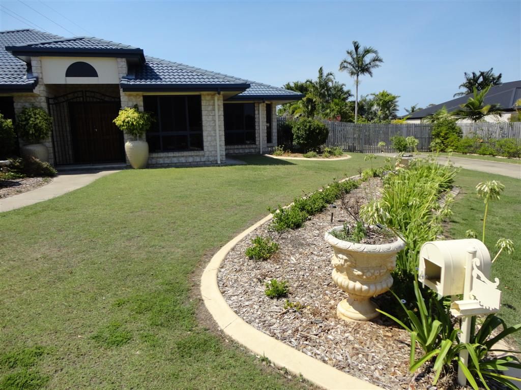 5 Glen Eagles Close, WONDUNNA, QLD 4655