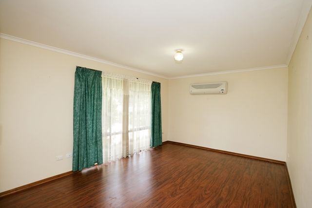 7 Bandera Avenue, GLENFIELD PARK, NSW 2650