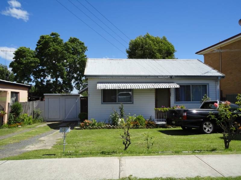 27 Throsby Street, FAIRFIELD HEIGHTS NSW 2165