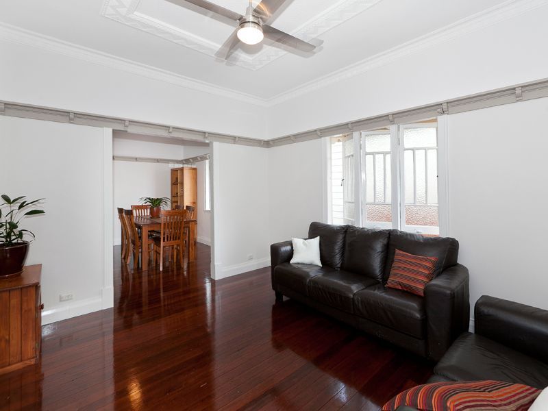 20 Prince Street, ANNERLEY, QLD 4103