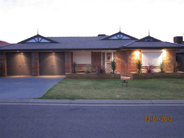 10 Watchet Lane, CRAIGMORE, SA 5114