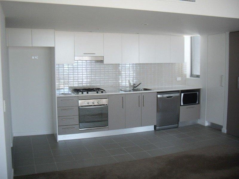 56 Scarborough Street, SOUTHPORT, QLD 4215