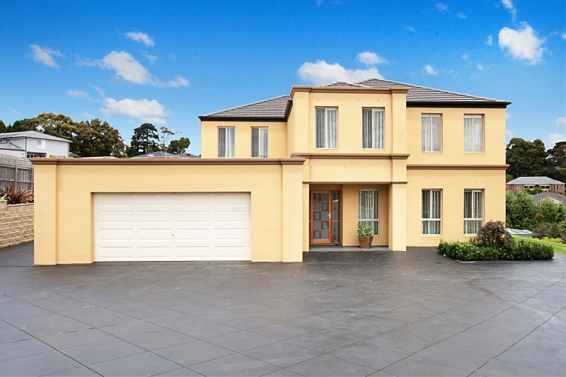7 Lake Park Court, LYSTERFIELD SOUTH, VIC 3156