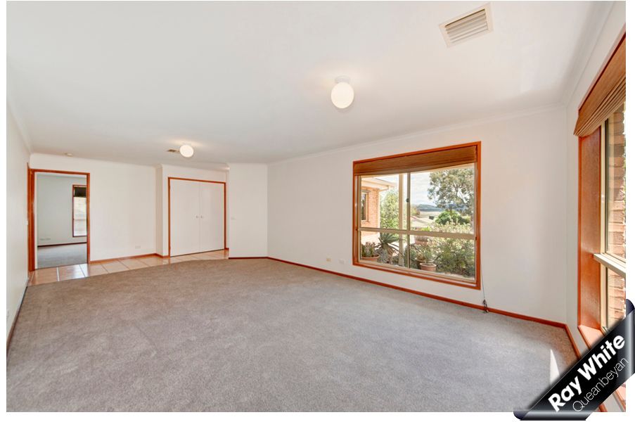 14 Carolyn Jackson Drive, JERRABOMBERRA, NSW 2619